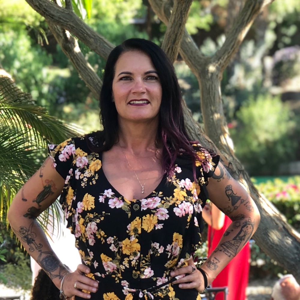 Meet your Posher, Twila
